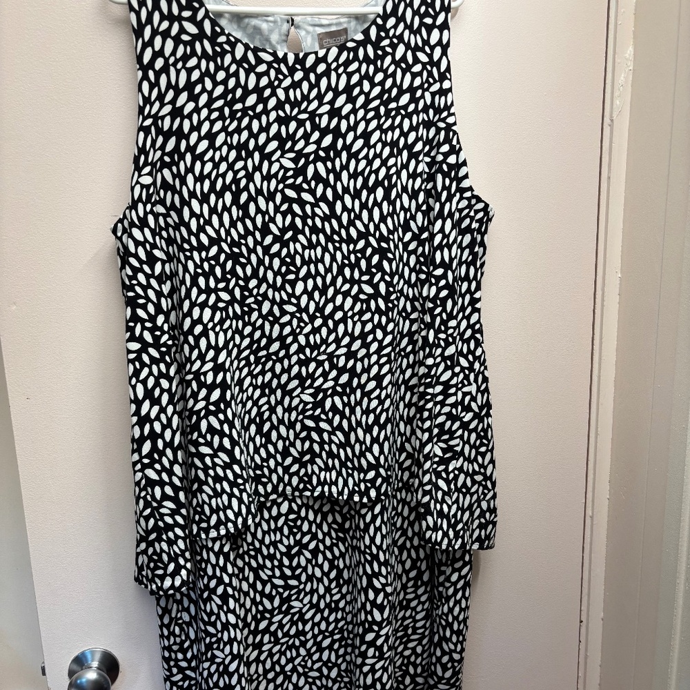 CHICO’S Pretty Petals Black & White Ellie Knee-length dress, NWT, Size 3, 16/18